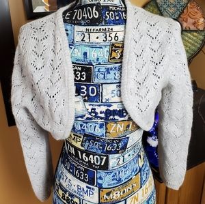 AMERICAN EAGLE ANGORA CREAM KNIT CROPPED CARDIGAN!